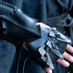 Epic Armoury Bracer Claw, Højre Hånd 10 Epic Armoury Bracer Claw, Højre Hånd -Rustning Salgsbutik bracer claw hojre hand 4