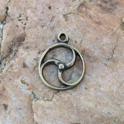 Celtic Sol Amulet, Bronze 7 Celtic Sol Amulet, Bronze -Rustning Salgsbutik celtic sol amulet bronze 3