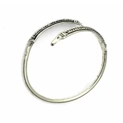 Germansk Armbånd Himlingøje, Sølvfarvet