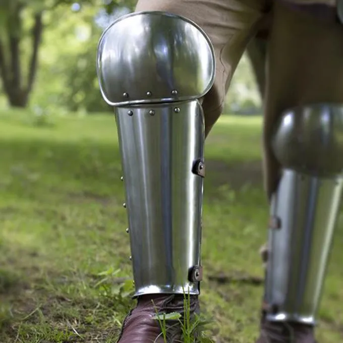 Epic Armoury Greaves Med Poleyns 1 Epic Armoury Greaves Med Poleyns