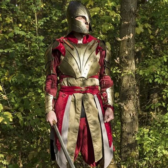 Epic Armoury Hjelm Illumine, Messingfarve 3 Epic Armoury Hjelm Illumine, Messingfarve - Billede 3