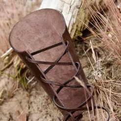 Deepeeka Læder Vambrace Med Vegvisir -Rustning Salgsbutik laeder vambrace med vegvisir 3