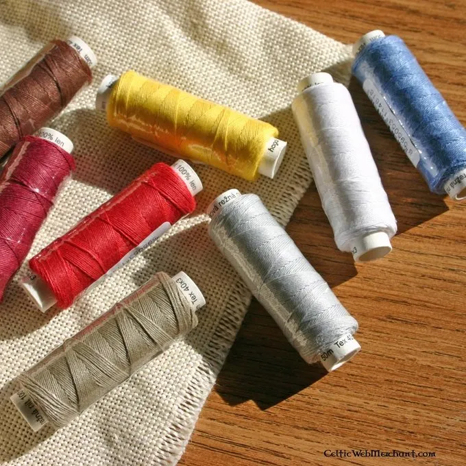 Linned Garn Aubergine, 50 M 2 Linned Garn Aubergine, 50 M - Billede 2