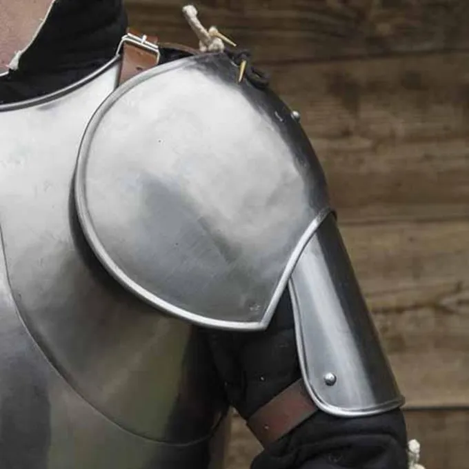 Epic Armoury Medieval Pauldrons Richard 2 Epic Armoury Medieval Pauldrons Richard - Billede 2