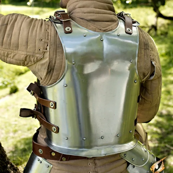 Epic Armoury Middelalderlig Bagplade 1 Epic Armoury Middelalderlig Bagplade