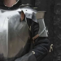 Epic Armoury Middelalderlige Pauldrons Milanese, Polerede 9 Epic Armoury Middelalderlige Pauldrons Milanese, Polerede -Rustning Salgsbutik middelalderlige pauldrons milanese polerede 3