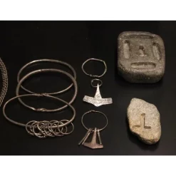 Deepeeka Thor`s Hammer Rømersdal -Rustning Salgsbutik thors hammer romersdal 2