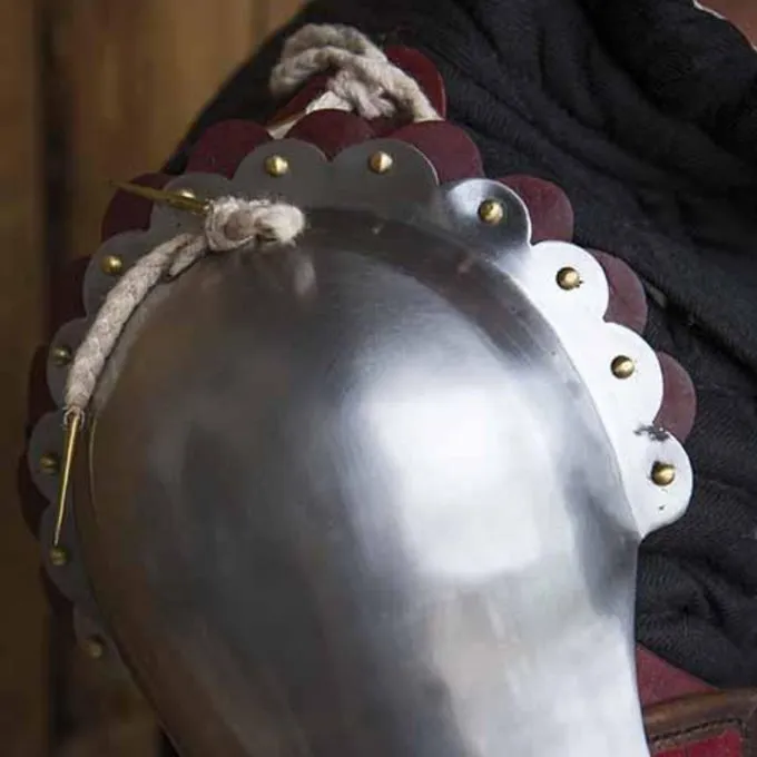 Epic Armoury Tunget Pauldrons, Rød 2 Epic Armoury Tunget Pauldrons, Rød - Billede 2