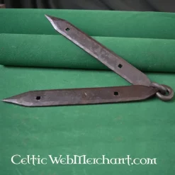 Ulfberth Viking Bryst Fittings (2 Hængsler & 1 Hasp) 6 Ulfberth Viking Bryst Fittings (2 Hængsler & 1 Hasp) -Rustning Salgsbutik viking bryst fittings 2 haengsler 1 hasp 2